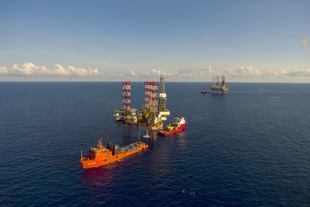 Công tác tái cấu trúc, sắp xếp bộ máy giúp Petrovietnam hoạt động ổn định, hiệu quả, đạt được nhiều kết quả tích cực Công tác tái cấu trúc, sắp xếp bộ máy giúp Petrovietnam hoạt động ổn định, hiệu quả, đạt được nhiều kết quả tích cực