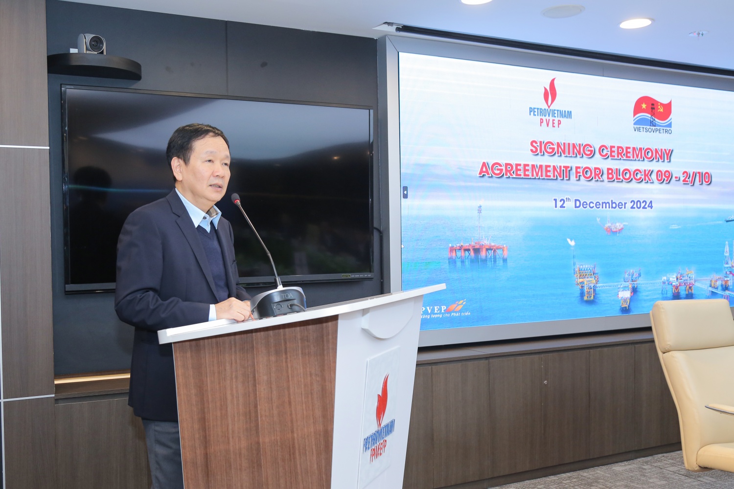 PVEP và Vietsovpetro ký kết thỏa thuận FOA Lô 09-2/10