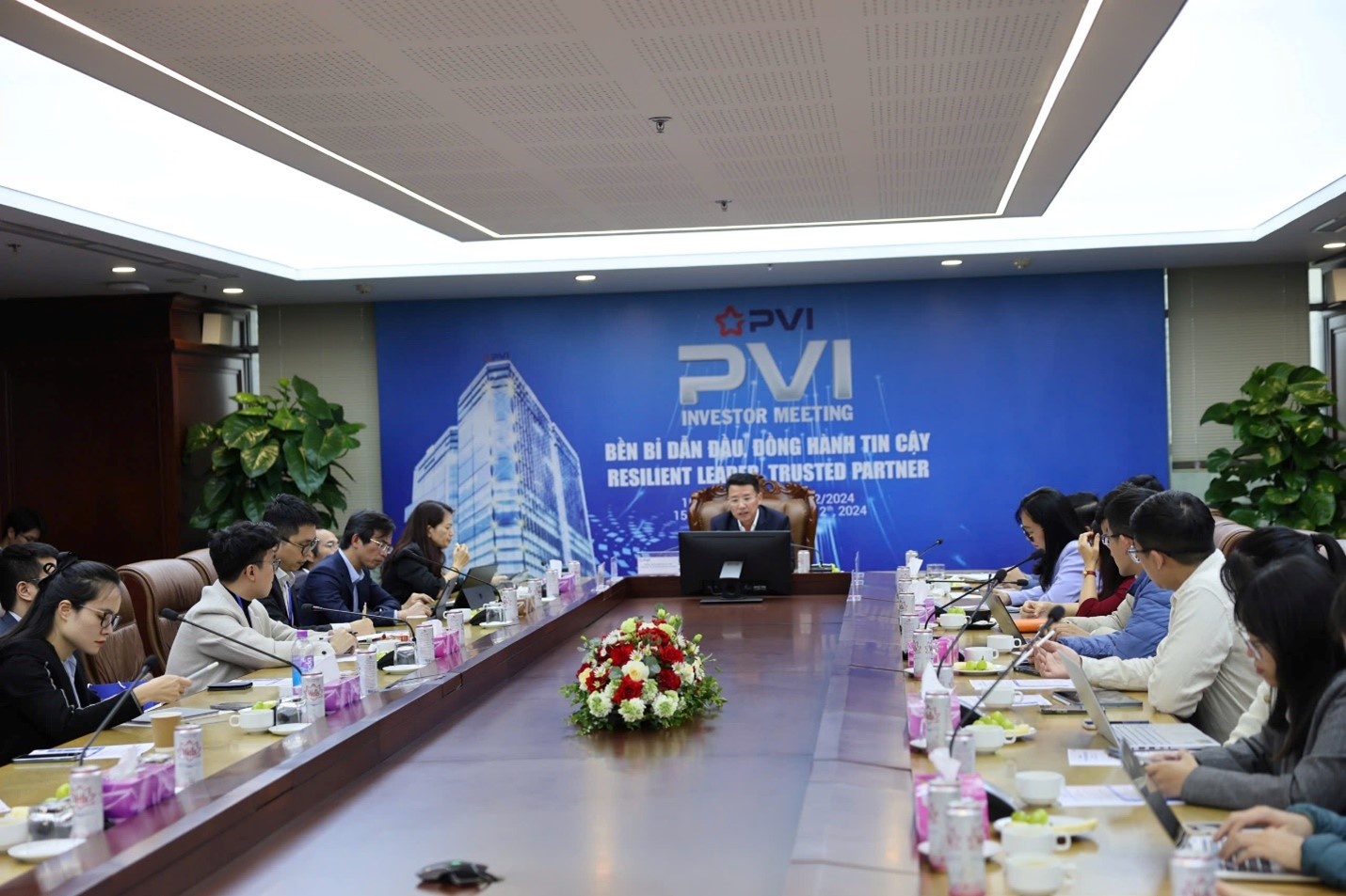 Ông Nguyễn Tuấn Tú – PCT HĐQT/TGĐ PVI chủ trì Hội nghị tại điểm cầu tại trụ sở chính