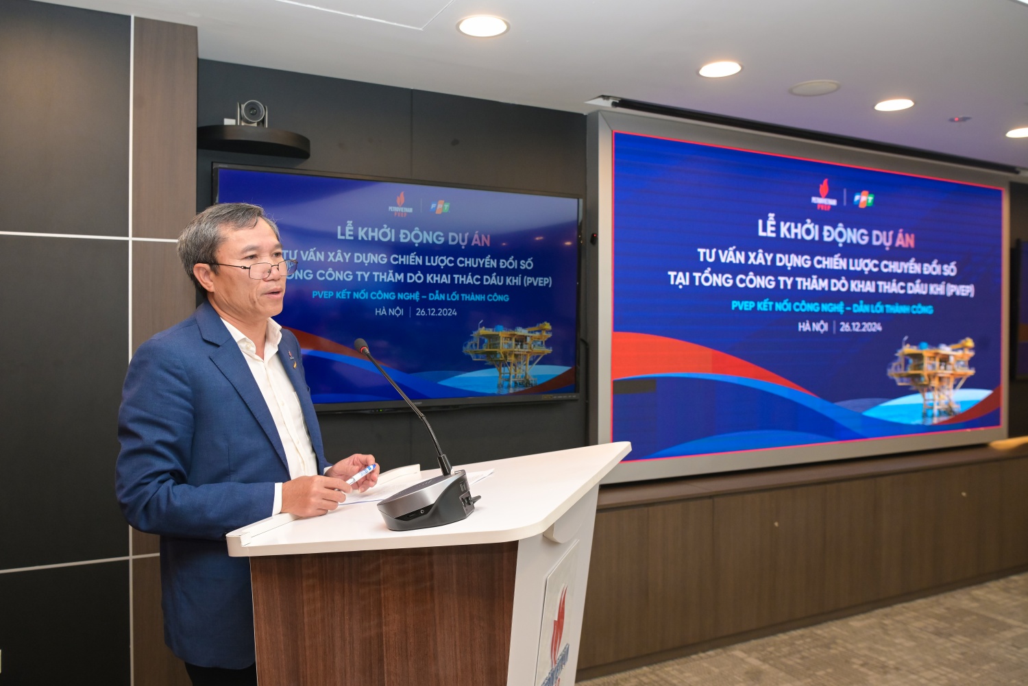 PVEP ký thỏa thuận hợp tác chuyển đổi số với FPT Digital