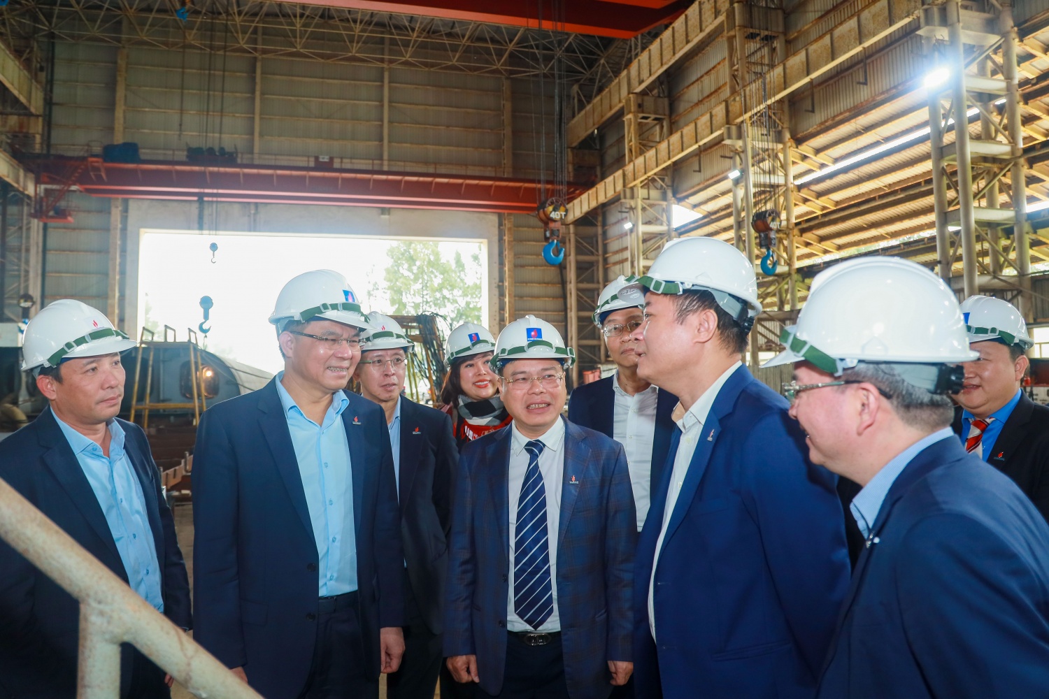 Ban lãnh đạo Tập đoàn Petrovietnam trao đổi với Ban lãnh đạo DQS.