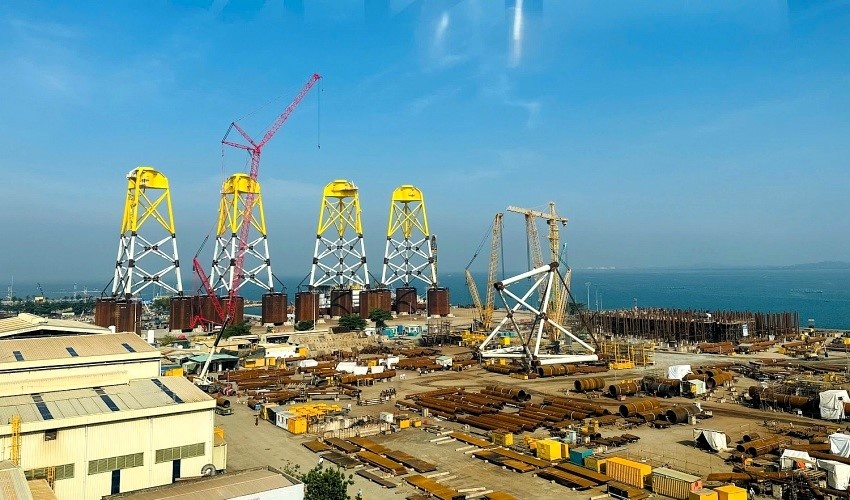 Ứng dụng công nghệ hiện đại trong chế tạo chân đế điện gió ngoài khơi Ứng dụng công nghệ hiện đại trong chế tạo chân đế điện gió ngoài khơi