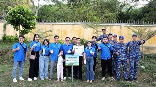 Đoàn Thanh niên PTSC ra quân hưởng ứng Tết trồng cây