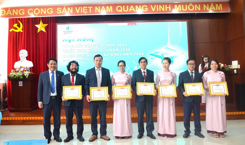 PVU: Bước tiến mới trong đào tạo, nghiên cứu khoa học và đổi mới sáng tạo