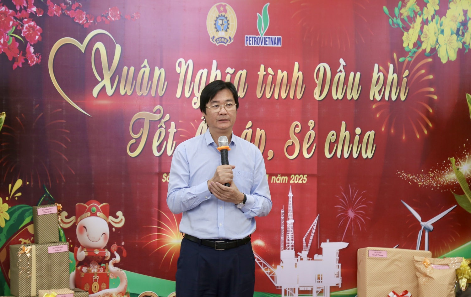 Công đoàn Ban QLDA ĐLDK Long Phú 1 tổ chức nhiều hoạt động ý nghĩa tại chương trình “Xuân nghĩa tình Dầu khí - Tết ấm áp sẻ chia” Công đoàn Ban QLDA ĐLDK Long Phú 1 tổ chức nhiều hoạt động ý nghĩa tại chương trình “Xuân nghĩa tình Dầu khí - Tết ấm áp sẻ chia”