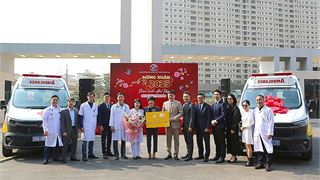 PVcomBank tài trợ 02 xe cứu thương và trang thiết bị y tế đi kèm cho Bệnh viện Nhi Hà Nội
