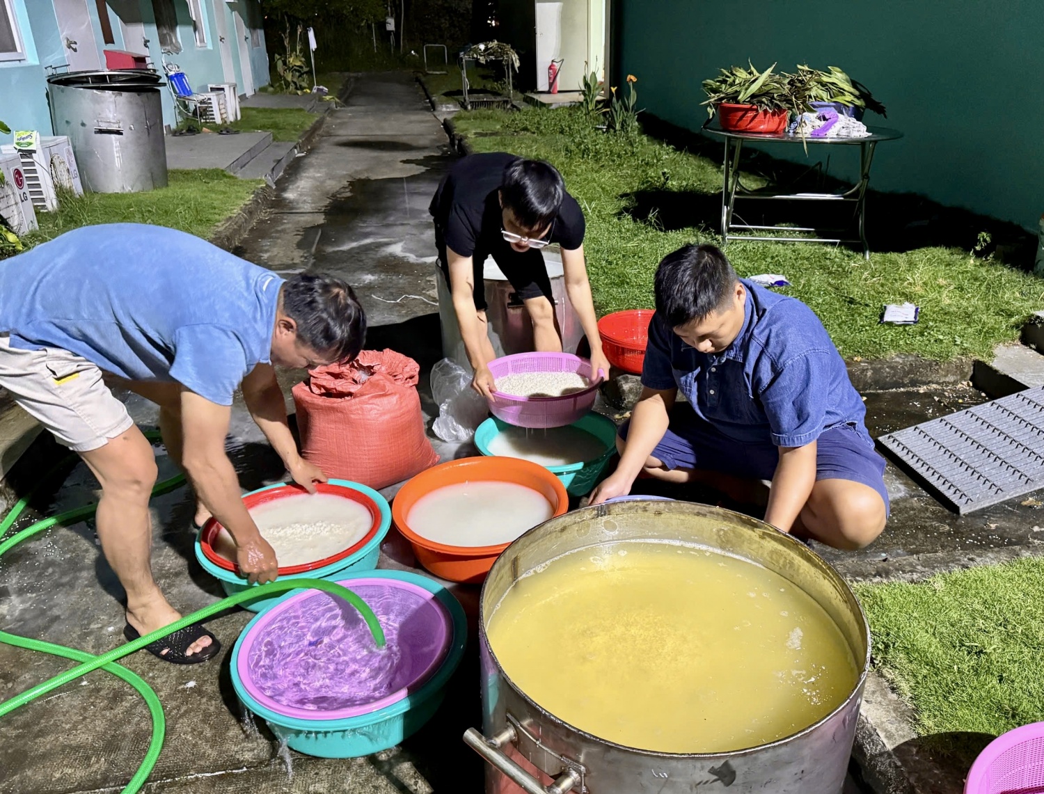 Xuân ấm áp trên công trường NMNĐ Sông Hậu 1
