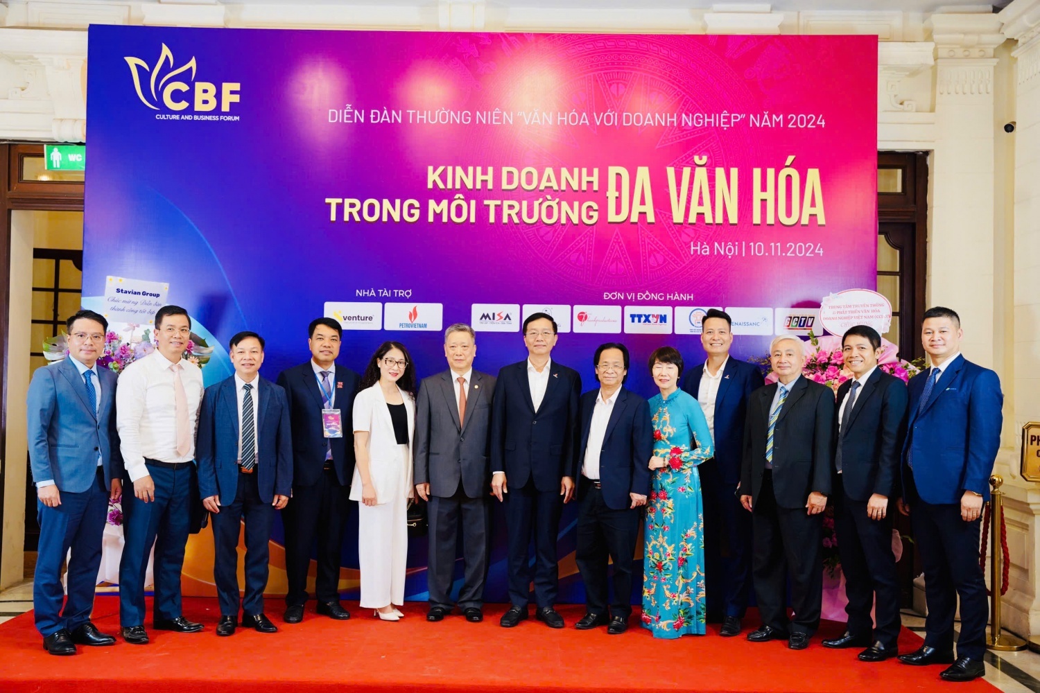 Đồng chí Trần Quang Dũng – Phó Bí thư thường trực Đảng ủy Petrovietnam được vinh danh vì những đóng góp xuất sắc trong xây dựng văn hoá doanh nghiệp Việt Nam