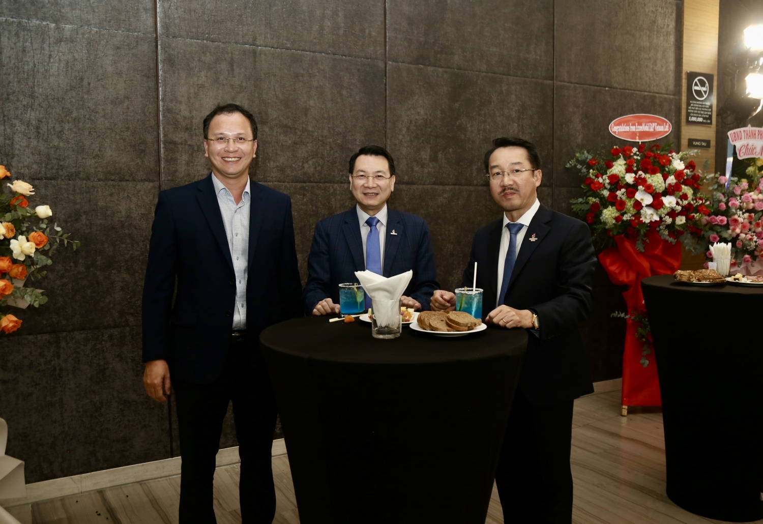 Petrovietnam gặp mặt nhà thầu 2025: Đồng hành cùng phát triển - Kết nối để thành công Petrovietnam gặp mặt nhà thầu 2025: Đồng hành cùng phát triển - Kết nối để thành công