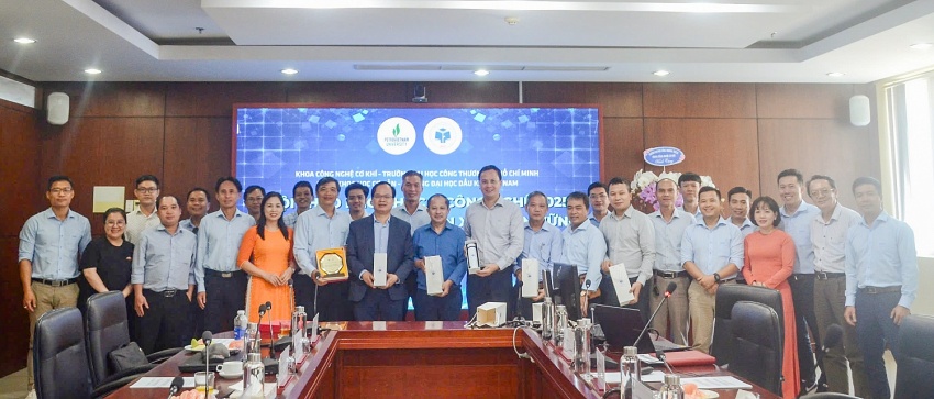 Đẩy mạnh nghiên cứu, ứng dụng công nghệ xanh cho sản xuất bền vững”