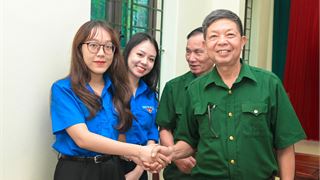 Đoàn Thanh niên Petrovietnam thăm và tặng quà các thương, bệnh binh tại Ninh Bình