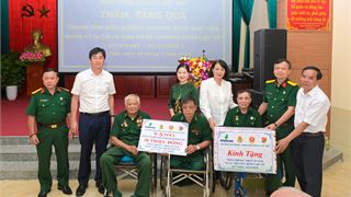 Hội CCB Petrovietnam thăm và tặng quà thương binh, con liệt sĩ công tác tại Trung ương Hội CCB Việt Nam
