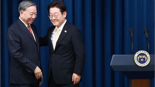Korea, Vietnam agree to nurture ties in nuclear power, high-speed rail