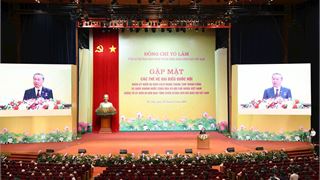 Tổng Bí thư Tô Lâm gặp mặt các thế hệ đại biểu Quốc hội