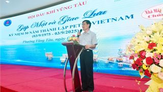 Tiếp lửa truyền thống - Vững bước tương lai