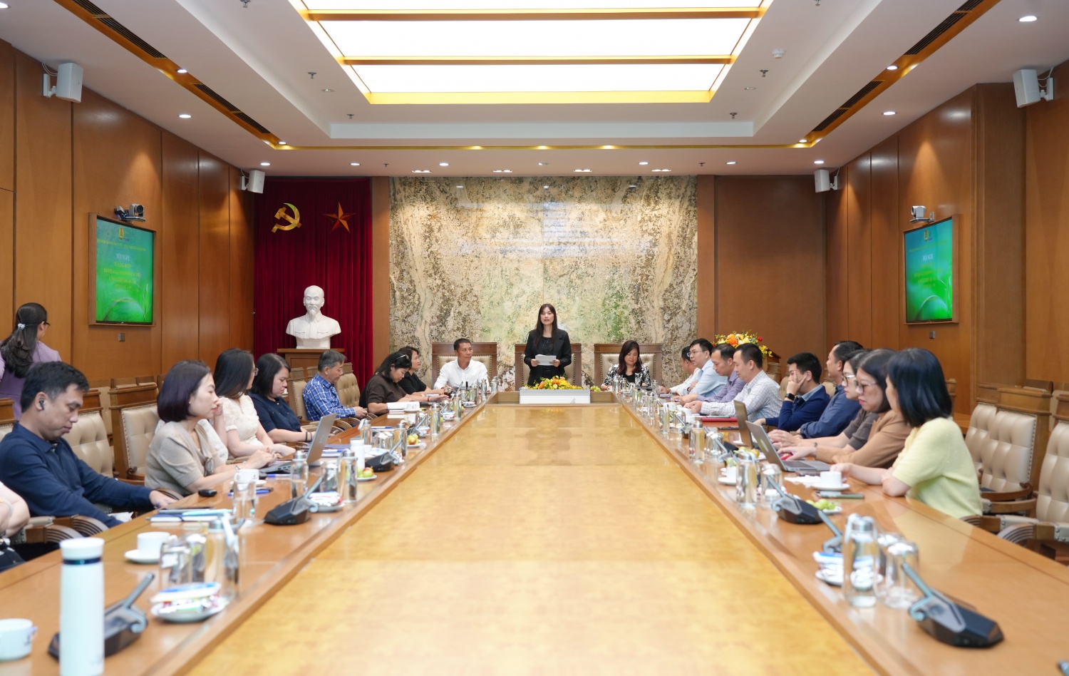 Hội nghị Tổ Công đoàn Ban QLHĐ DK và PTDA E&P Petrovietnam nhiệm kỳ 2025-2030: Đổi mới, đoàn kết, phát triển”