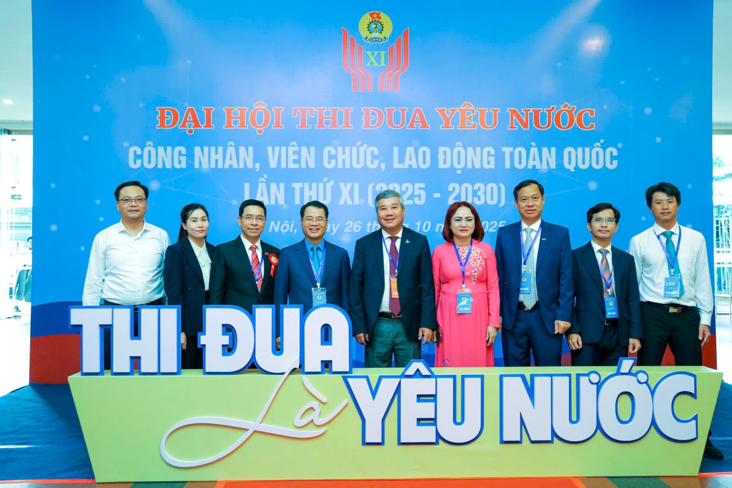 Công đoàn Petrovietnam vinh dự được tuyên dương tại Đại hội Thi đua yêu nước lần thứ XI”