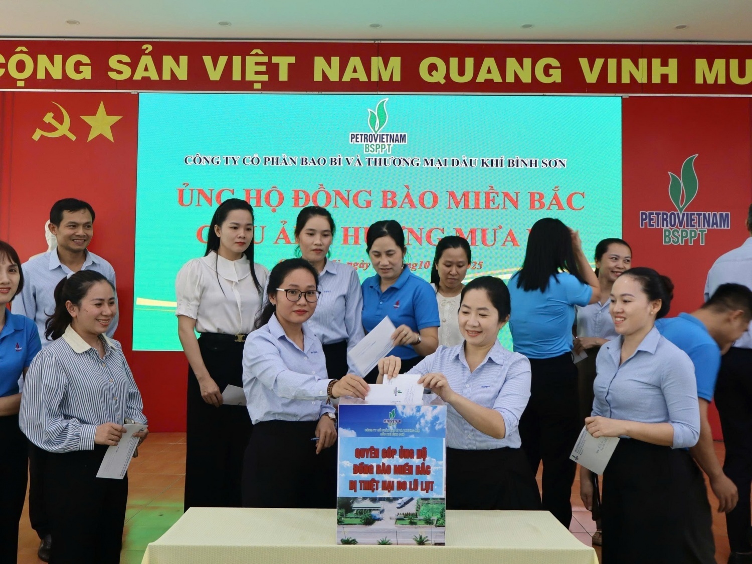 Petrovietnam lan toả “Nghĩa tình đong đầy” hướng về đồng bào vùng bão lũ