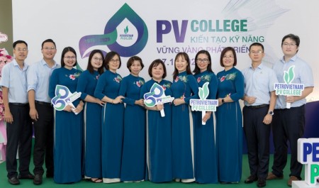 Ký ức 50 năm PV College”