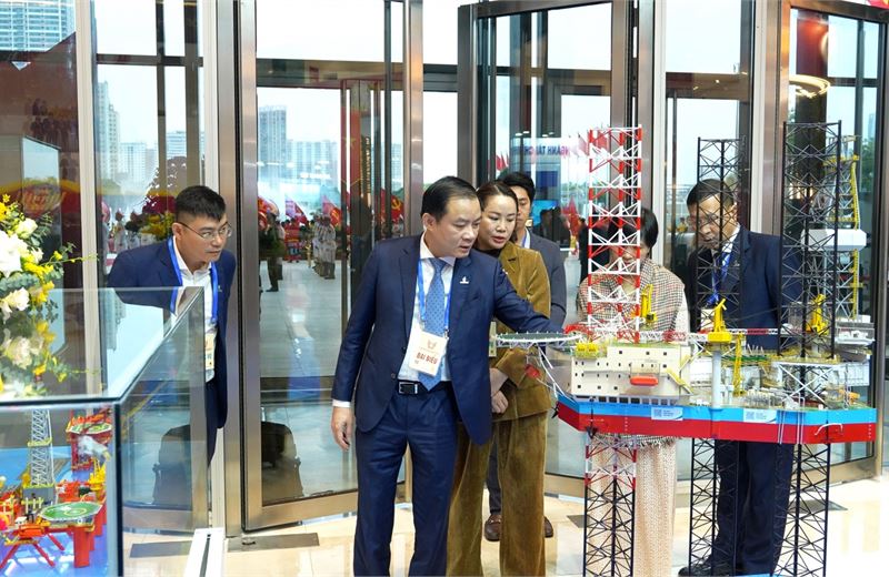 [Chùm ảnh] Petrovietnam tham dự Đại hội Thi đua yêu nước toàn quốc lần thứ XI