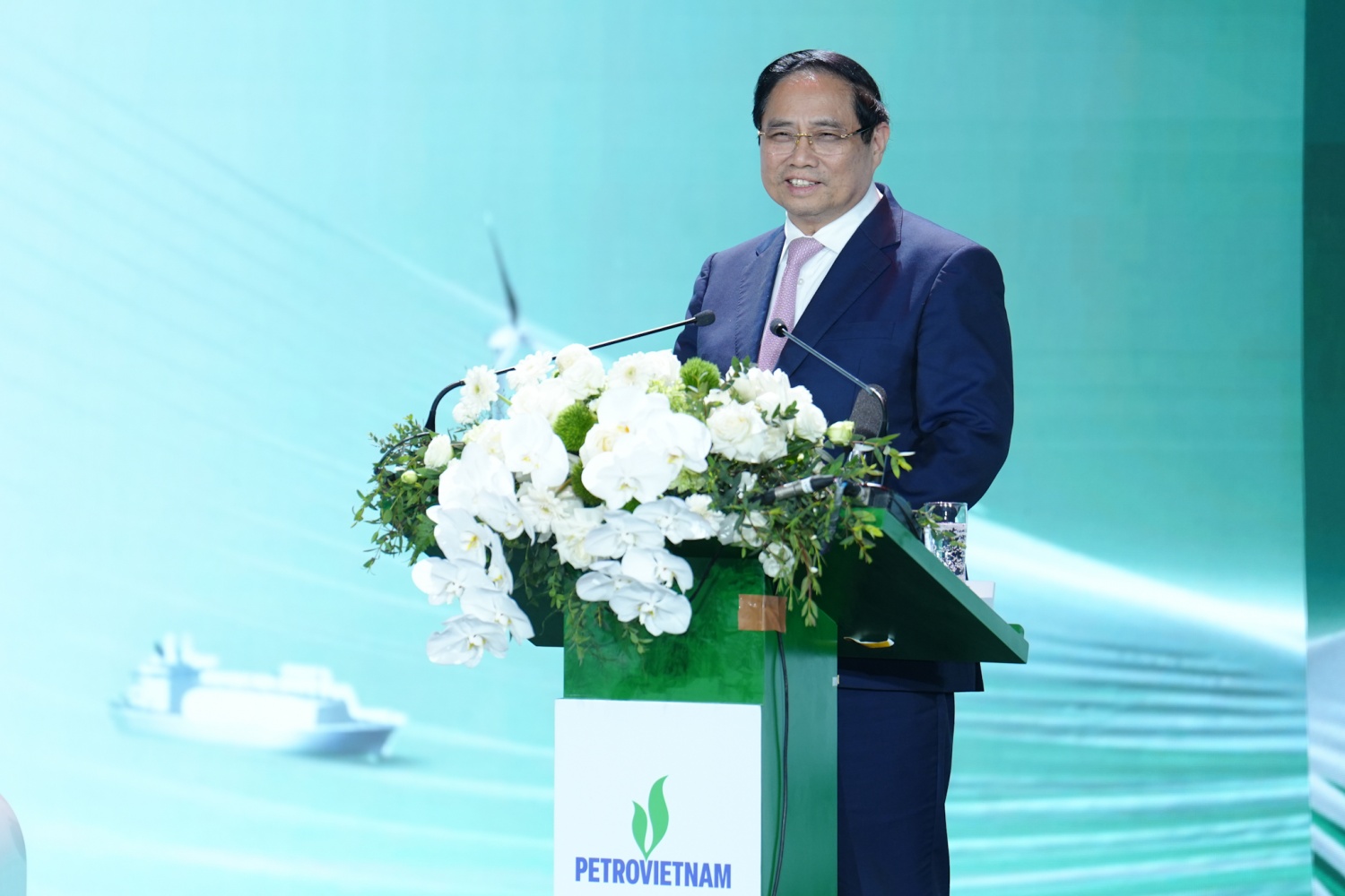 Thủ tướng Phạm Minh Chính phát biểu chỉ đạo tại Hội nghị Tổng kết sản xuất kinh doanh năm 2025, triển khai nhiệm vụ năm 2026 của Petrovietnam