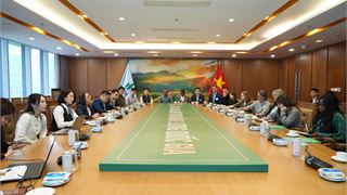 Petrovietnam trao đổi học thuật với Trường Wharton, Đại học Pennsylvania về phát triển kinh tế, năng lượng