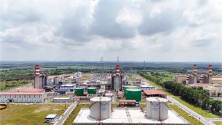 Mục tiêu GDP cao đặt ngành điện trước bài toán mở rộng tăng trưởng