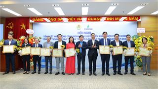 Công đoàn Petrovietnam khen thưởng nhiều tập thể, cá nhân tiêu biểu năm 2025