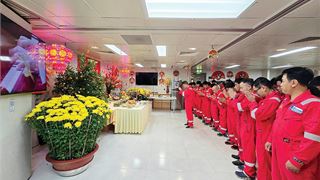 Đón Tết ngoài giàn Hải Thạch - Mộc Tinh