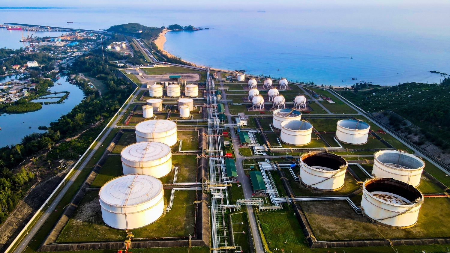 KHCN, ĐMST và CĐS đã giúp BSR sản xuất thành công nhiên liệu đặc chủng phục vụ an ninh quốc phòng.