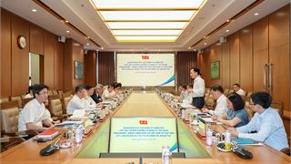 Đoàn khảo sát Đảng ủy Chính phủ làm việc với Đảng bộ Petrovietnam về triển khai Kết luận số 208-KL/TW