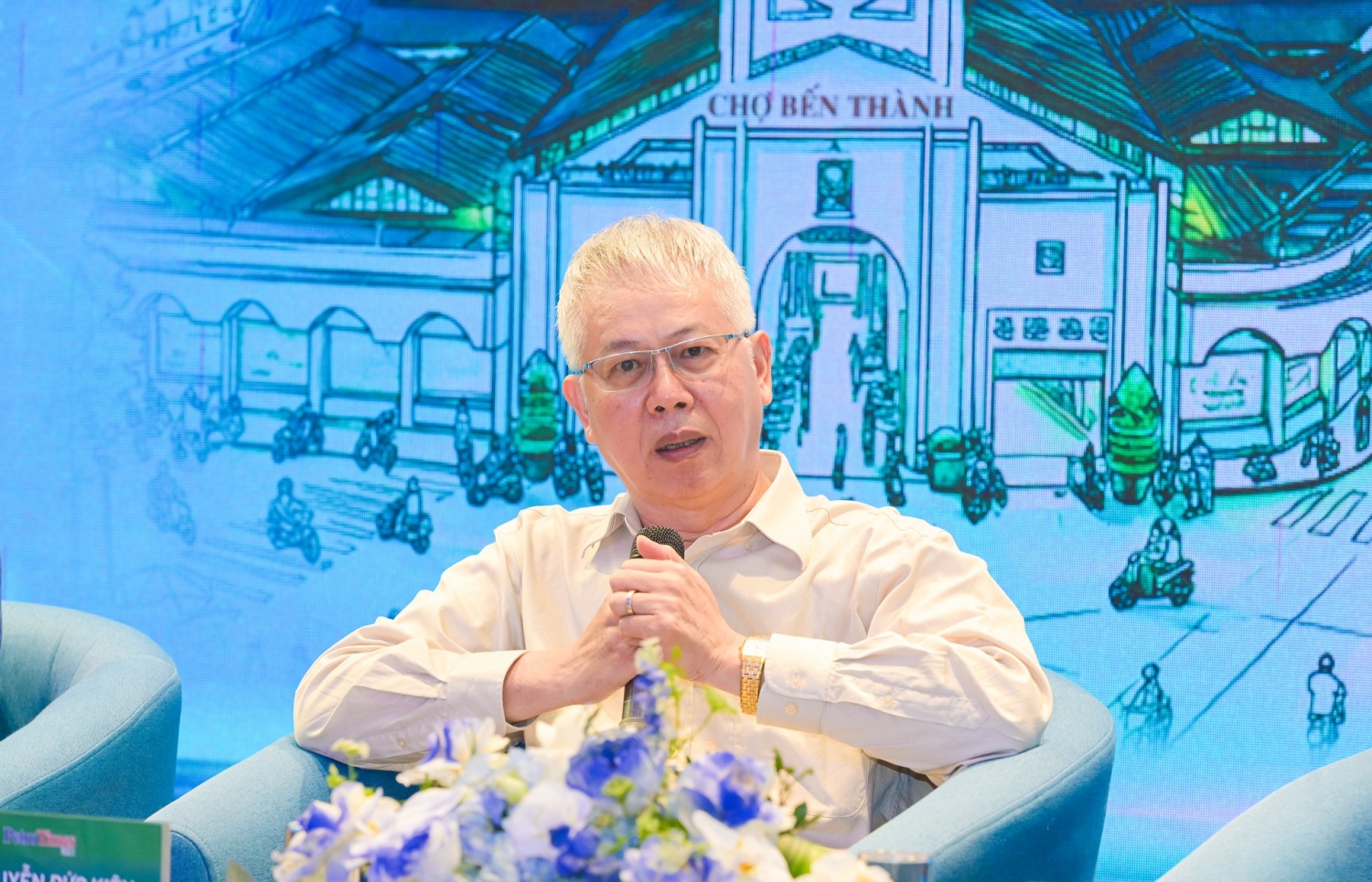 TS. Nguyễn Đức Kiên: Nếu TP Hồ Chí Minh đã lựa chọn các tập đoàn lớn để phát triển đô thị và hạ tầng giao thông thì cũng cần mạnh dạn lựa chọn Petrovietnam trong vai trò phát triển công nghiệp năng lượng và dịch vụ kỹ thuật cao.