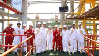 Tháng 5 trên những công trình biển: Nơi đất liền gặp biển khơi bằng sự sẻ chia