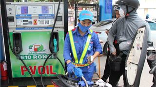 Nhiều quốc gia thành công với xăng E10, Việt Nam có thể học gì?