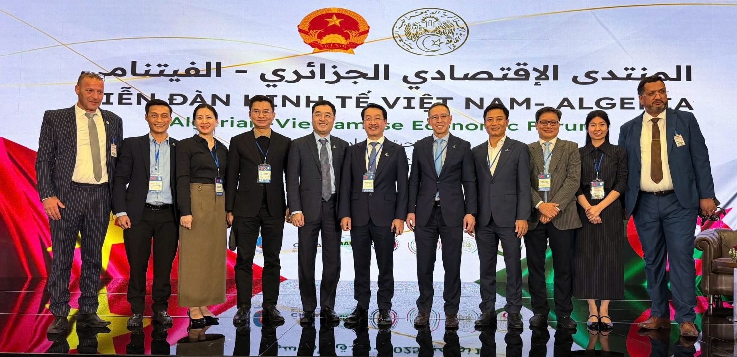Đoàn công tác của Petrovietnam, PVEP tại Diễn đàn Kinh tế Việt Nam - Algeria.