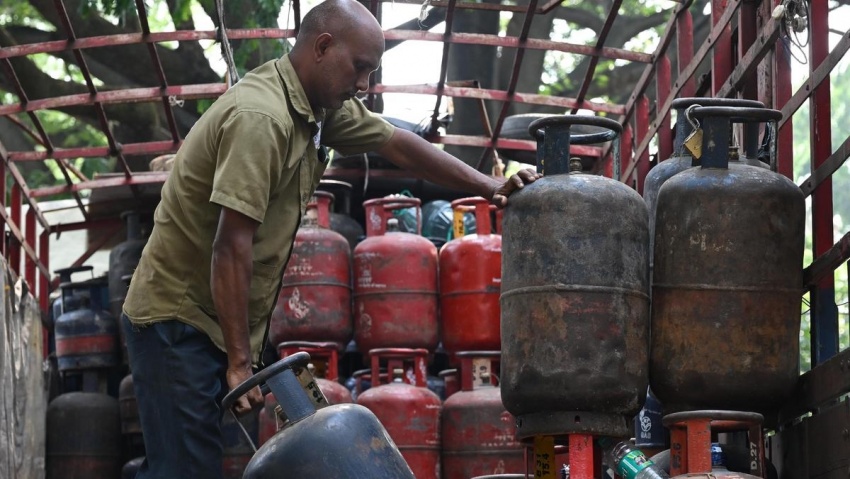Lượng nhập khẩu khí hóa lỏng (LPG) của Ấn Độ đã giảm gần một nửa, từ mức trung bình 1,8 triệu tấn/tháng trong giai đoạn tháng 4/2025 đến tháng 2/2026 xuống còn 0,9 triệu tấn/tháng trong giai đoạn tháng 3 đến tháng 6/2026.