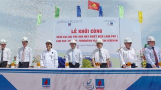 Đóng cọc đại trà và phát động thi đua xây dựng Nhà máy Nhiệt điện Long Phú 1