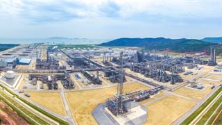 NSRP xuất bán lô sản phẩm xăng RON 92 đầu tiên