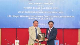 Petrovietnam strengthens cooperation with JCCP
