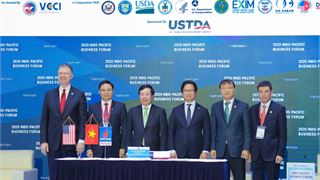 PV GAS and AES Group sign “Agreement on key terms of Joint Venture Contract for Son My LNG Port Warehouse Project”