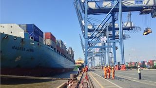 Cần mô hình chia sẻ cơ sở hạ tầng của cảng khí LNG