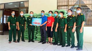 Người lính trên mặt trận Dầu khí