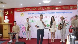 Phụ nữ PVFCCo họp mặt kỷ niệm Ngày 8/3 và bàn về “Phụ nữ và Hạnh phúc”