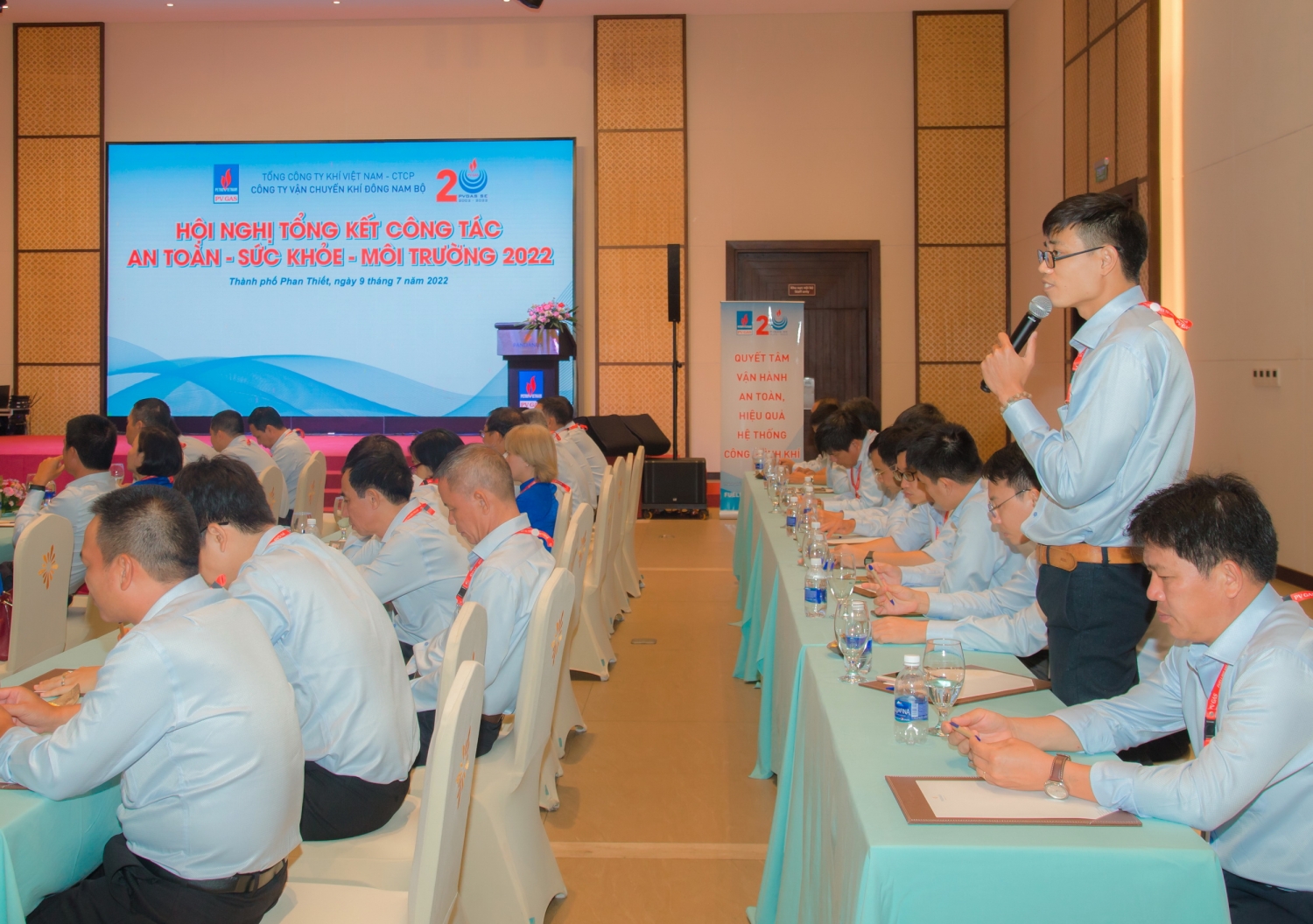 Nhiều ý kiến tham luận đóng góp cho Hội nghị Nhiều ý kiến tham luận đóng góp cho Hội nghị