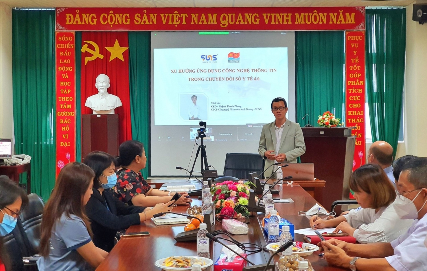 Trung tâm Y tế Vietsovpetro tổ chức Khóa học Quản lý vận hành an toàn bệnh viện thời hậu Covid-19 Trung tâm Y tế Vietsovpetro tổ chức Khóa học Quản lý vận hành an toàn bệnh viện thời hậu Covid-19