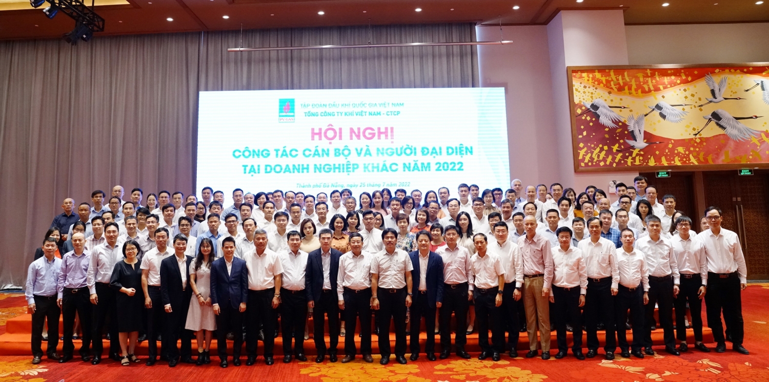 Từ Hội nghị có tính quan trọng nhất thường niên PV GAS, Ban Lãnh đạo PV GAS yêu cầu các nội dung kết luận của Hội nghị phải được áp dụng quyết liệt ngay vào thực tế công tác Từ Hội nghị có tính quan trọng nhất thường niên PV GAS, Ban Lãnh đạo PV GAS yêu cầu các nội dung kết luận của Hội nghị phải được áp dụng quyết liệt ngay vào thực tế công tác