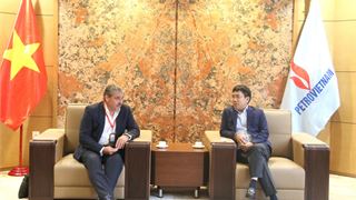 Petrovietnam and Wood promote cooperation in oil and gas processing
