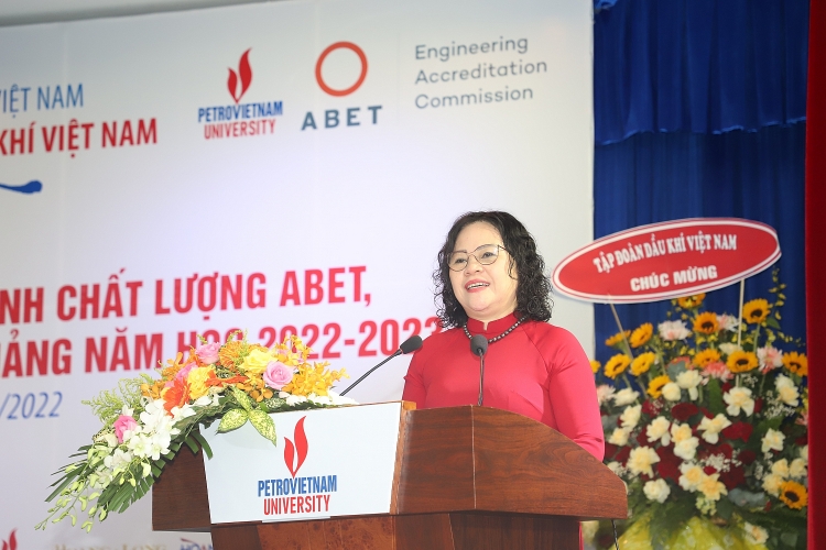 Trường Đại học Dầu khí Việt Nam : Công bố đạt chuẩn Kiểm định chất lượng ABET Trường Đại học Dầu khí Việt Nam : Công bố đạt chuẩn Kiểm định chất lượng ABET