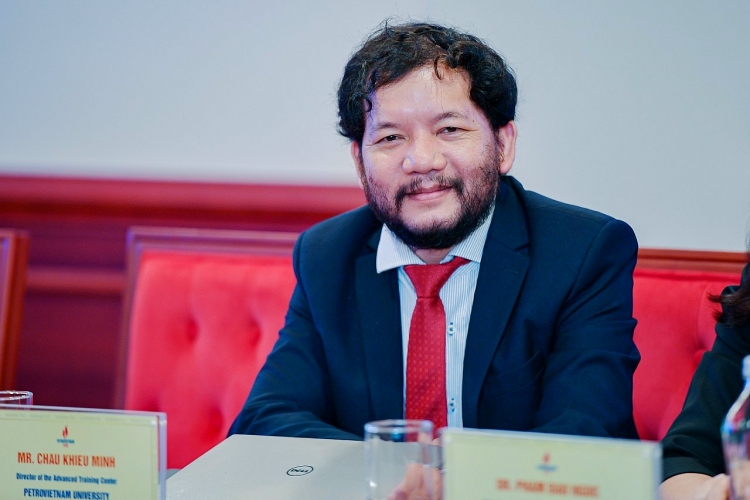 TRUNG TÂM BỒI DƯỠNG NÂNG CAO (ATC) – TRƯỜNG ĐẠI HỌC DẦU KHÍ VIỆT NAM: KẾT NỐI NGUỒN LỰC - CHUYỂN GIAO TRI THỨC Trung tâm Bồi dưỡng nâng cao - PVU: Kết nối nguồn lực – Chuyển giao tri thức
