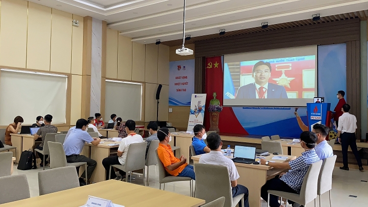 TRUNG TÂM BỒI DƯỠNG NÂNG CAO (ATC) – TRƯỜNG ĐẠI HỌC DẦU KHÍ VIỆT NAM: KẾT NỐI NGUỒN LỰC - CHUYỂN GIAO TRI THỨC Trung tâm Bồi dưỡng nâng cao - PVU: Kết nối nguồn lực – Chuyển giao tri thức